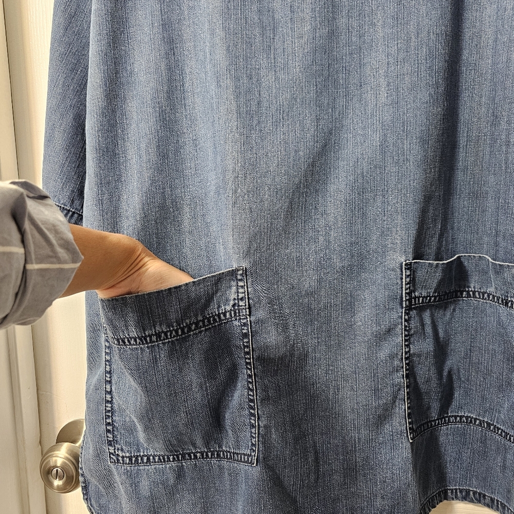 EILEEN FISHER Size Small Blue Boatneck Denim 3/4 Sleeve Top With Pockets - Picture 8 of 16